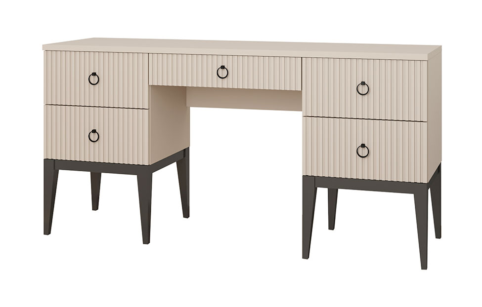 Стол Хилтон.jpeg