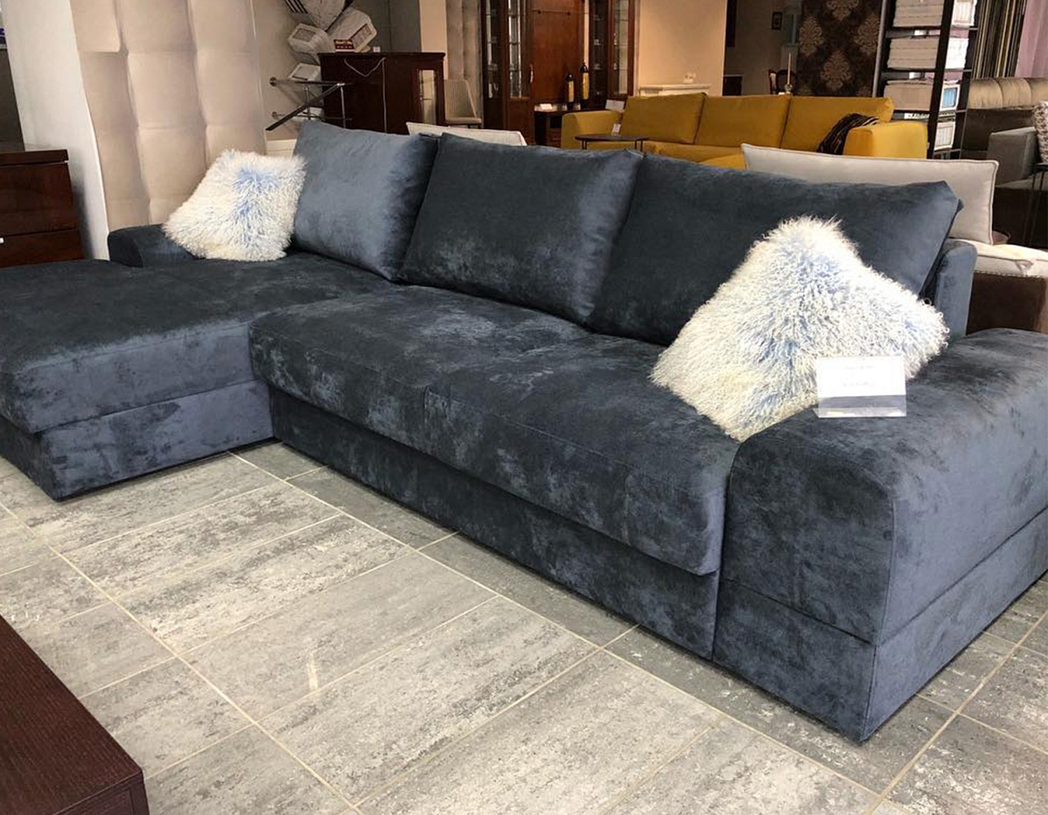 Диван с оттоманкой Каро (Caro)