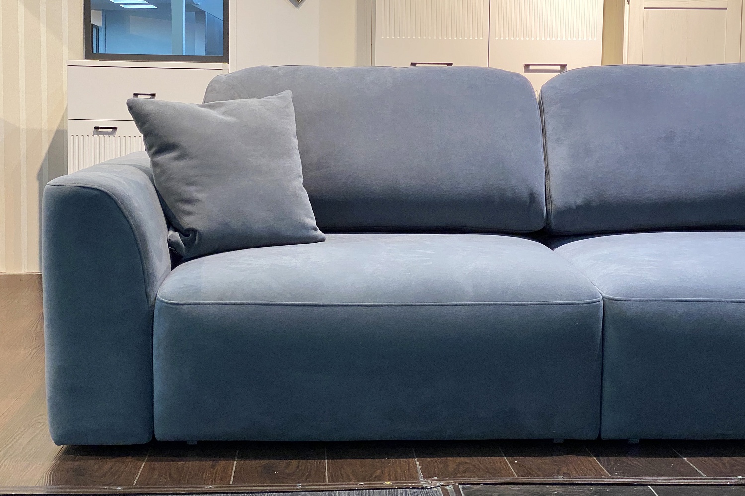 Диван Трамп: Стильный Раскладной Диван с Независимым Пружинным Блоком для Вашей Гостиной