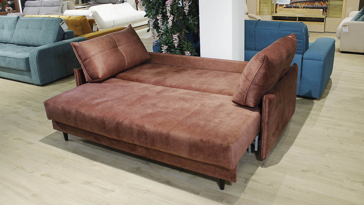 Диван Каролина