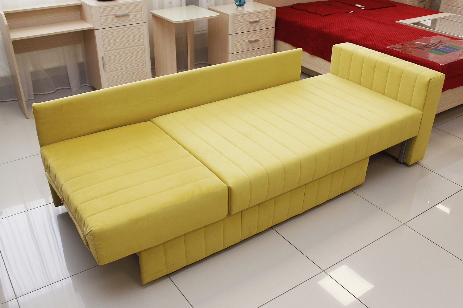 Строгая кушетка Алье