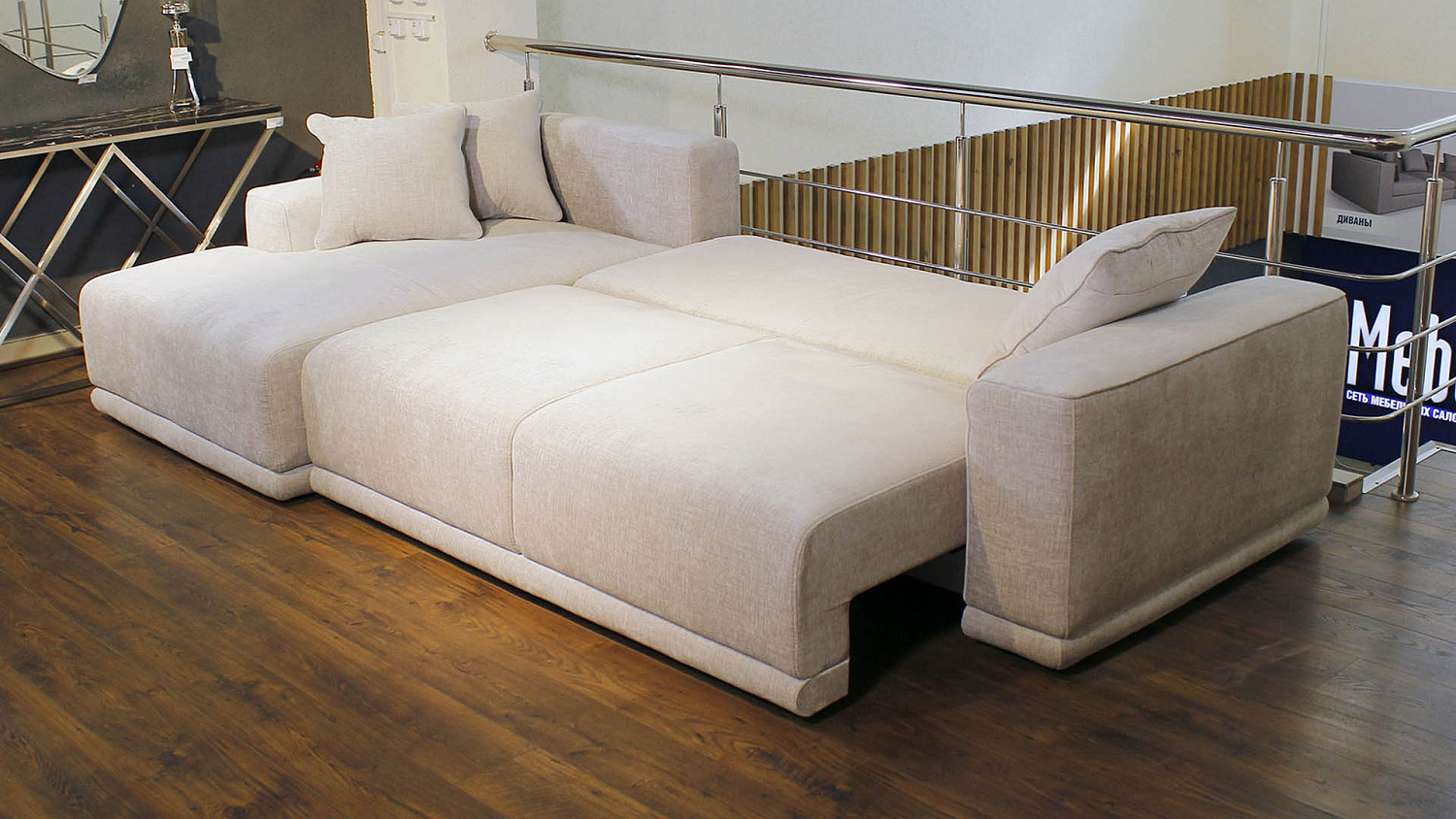 Диван-кровать с оттоманкой Тейлор