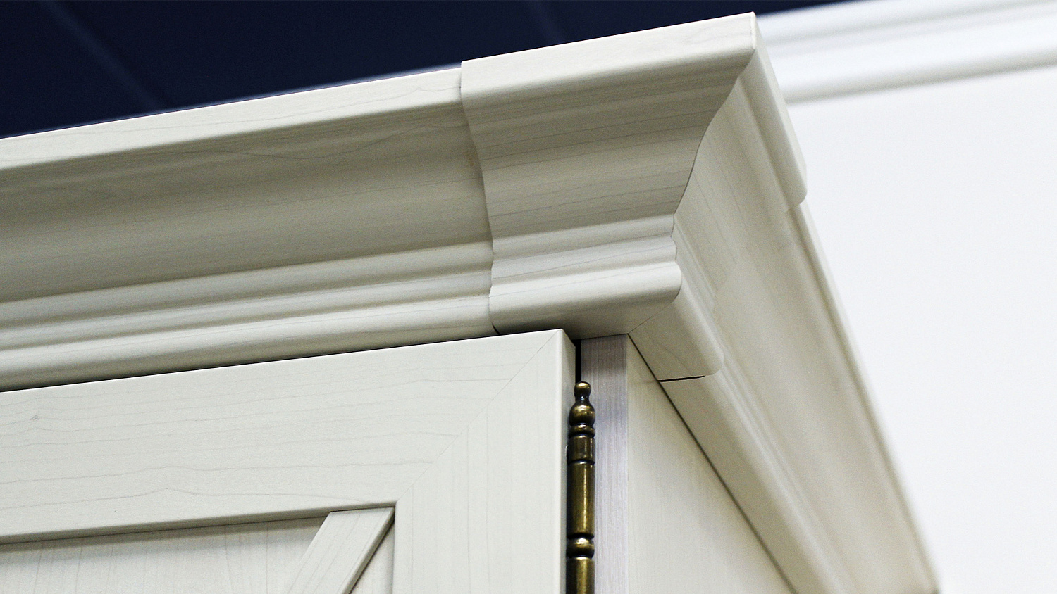 Преобразите свой дом с помощью детской мебели в стиле кантри и нестареющих деревянных фасадов