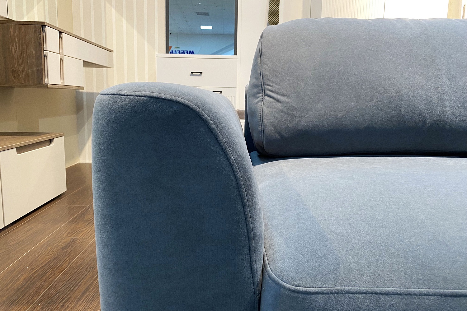 Диван Трамп: Стильный Раскладной Диван с Независимым Пружинным Блоком для Вашей Гостиной