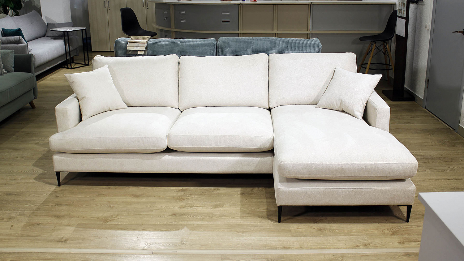 Новинка! Диван с оттоманкой Лекен