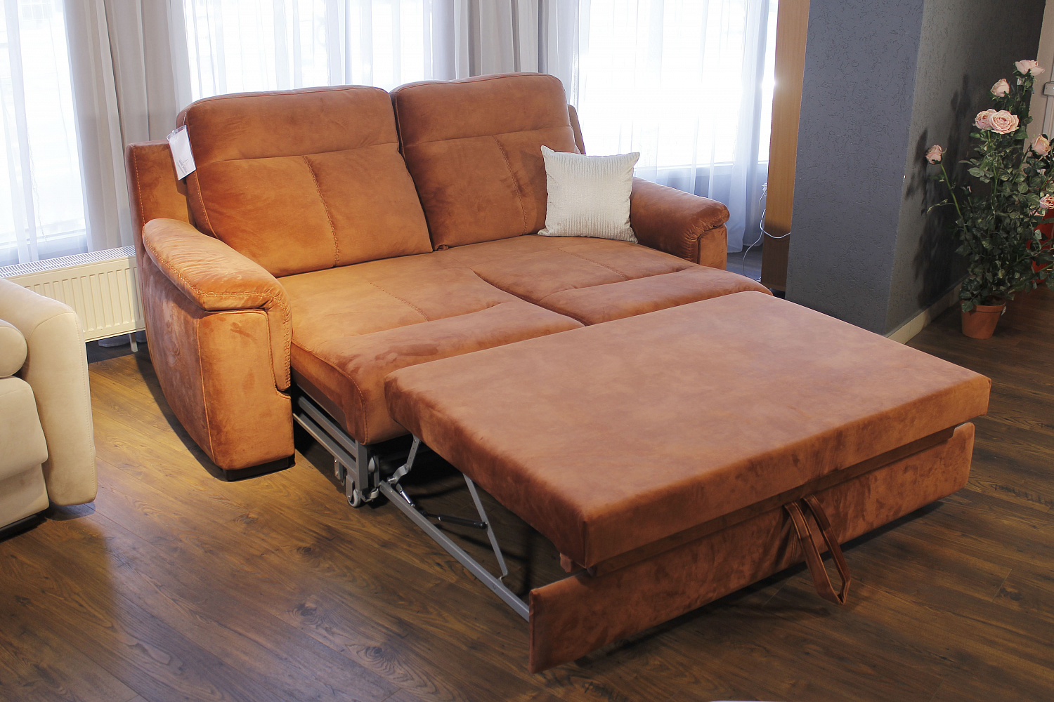 Диван прямой раскладной Вега