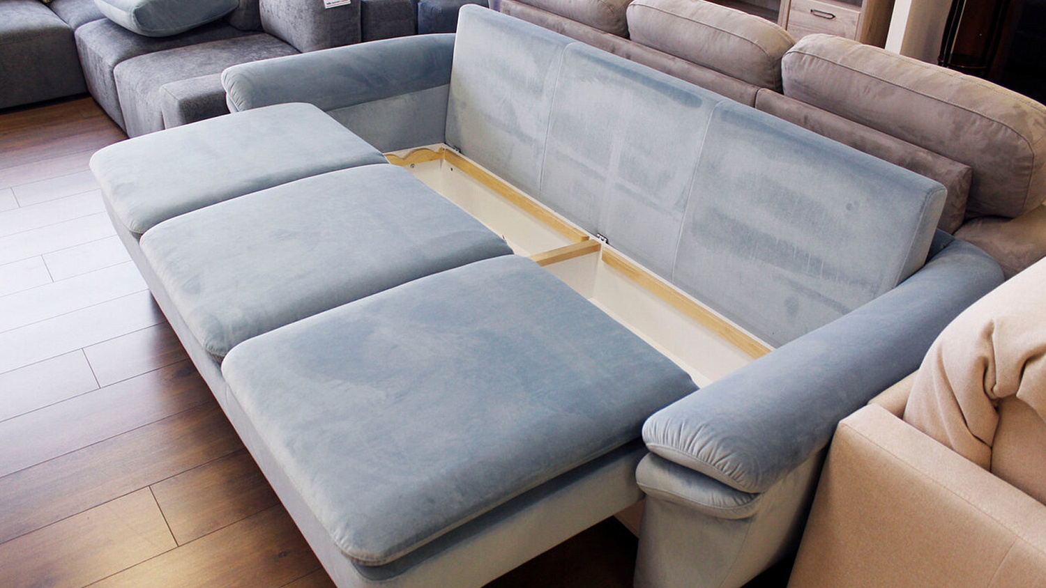 Диван Мадрид