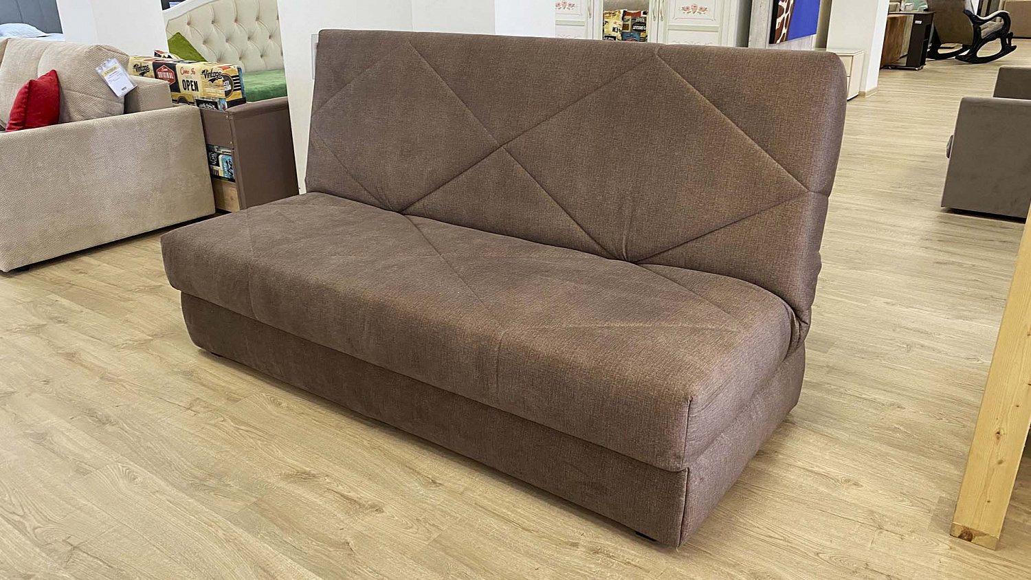 Прямой диван Невада в наличии