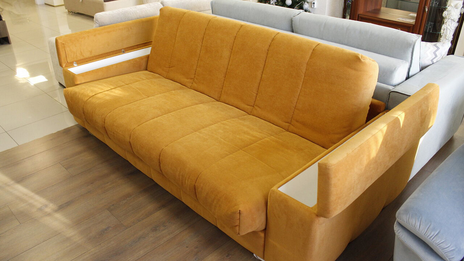 Диван Элиот