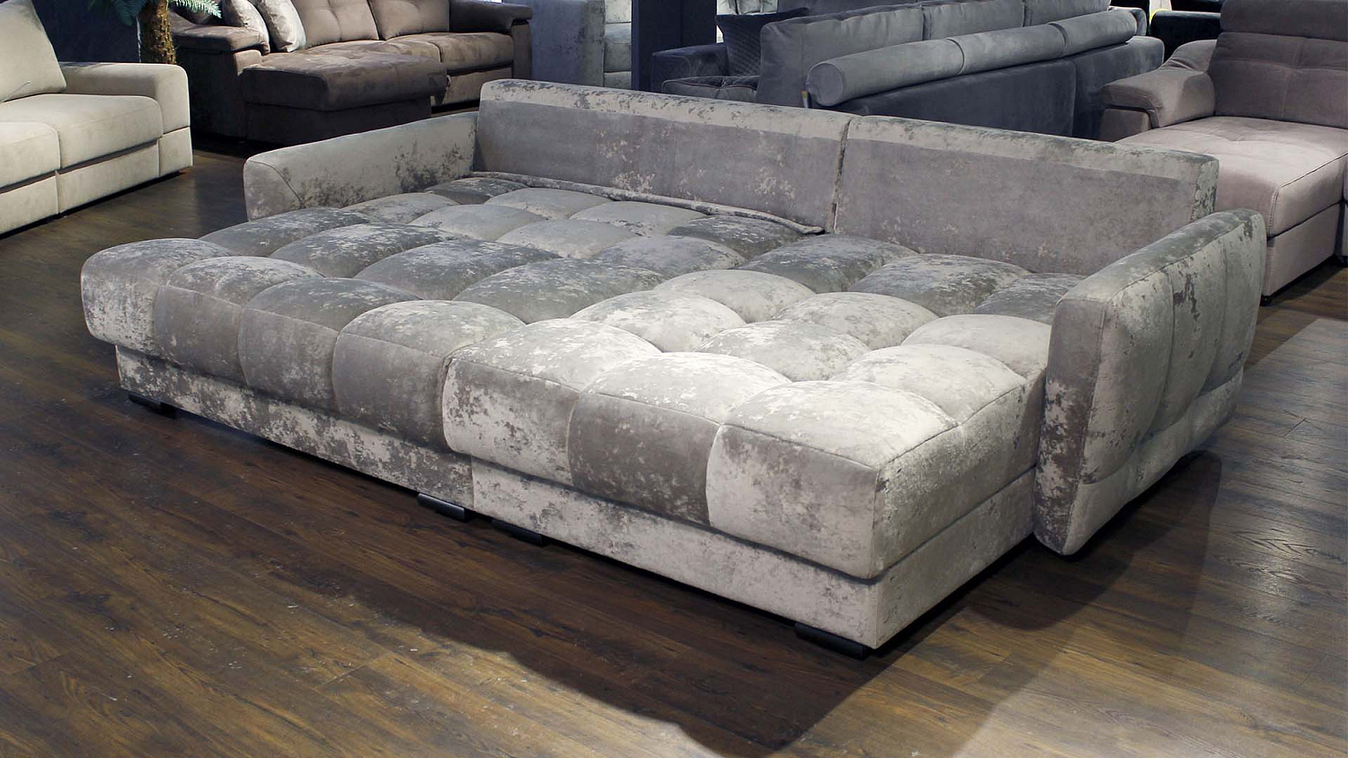 Диван Клаус: Эксклюзивный Комфорт и Стиль для Вашего Дома